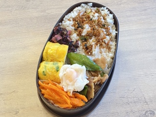 �Ó��h�q�Ɠؓ��̂������u�ߕٓ�